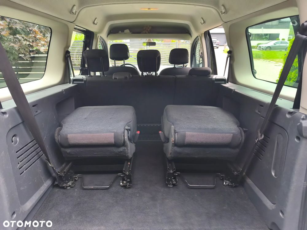 Renault Kangoo 1.5 dCi Extrem - 10