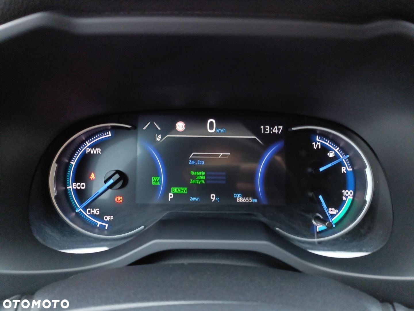 Toyota RAV4 - 22