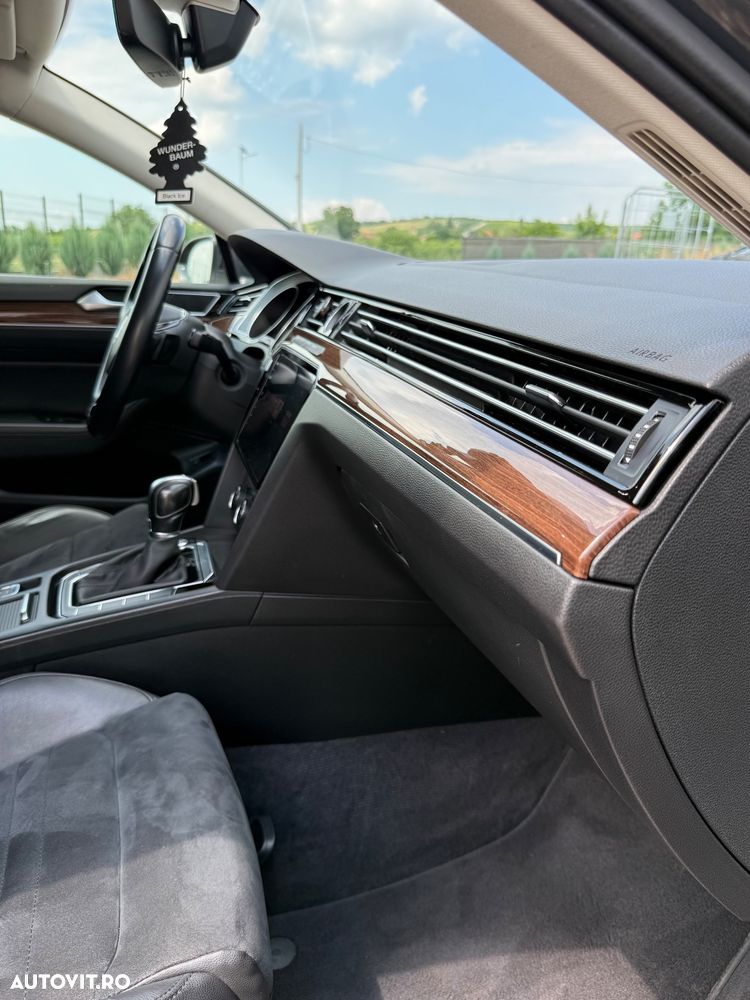 Volkswagen Passat 2.0 TDI SCR DSG Highline - 15