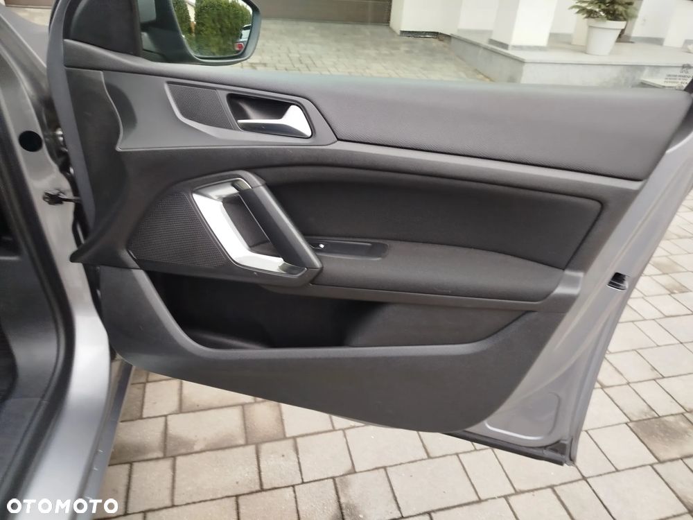 Peugeot 308 125 THP Allure - 15