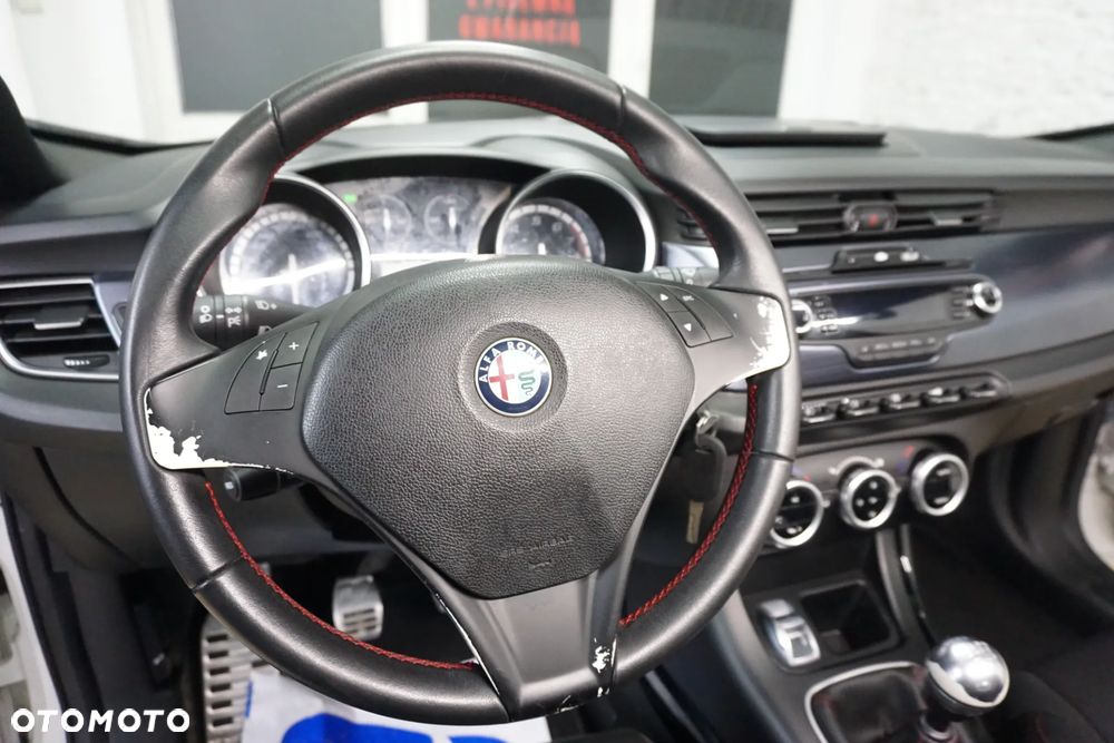 Alfa Romeo Giulietta 1.4 TB 16V - 21