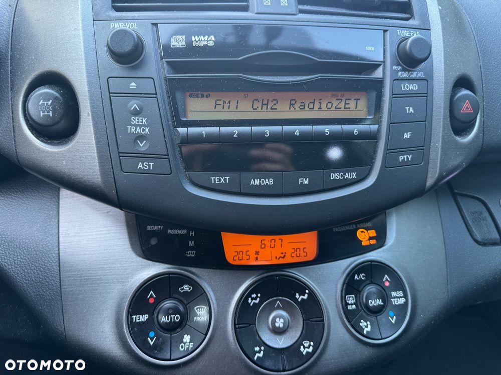 Toyota RAV4 2.0 4x4 Multidrive S Travel - 12