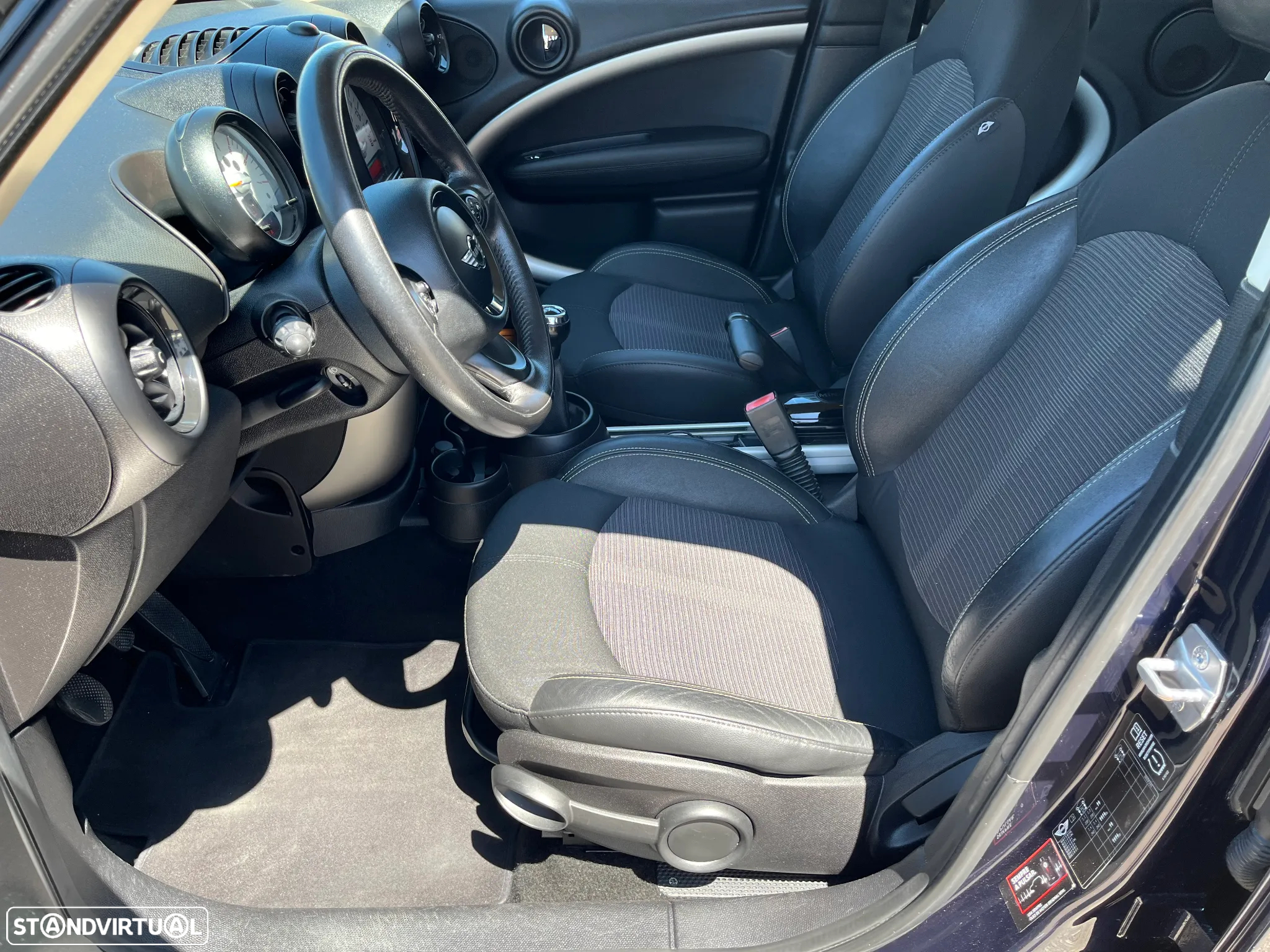 MINI Countryman Cooper D - 10