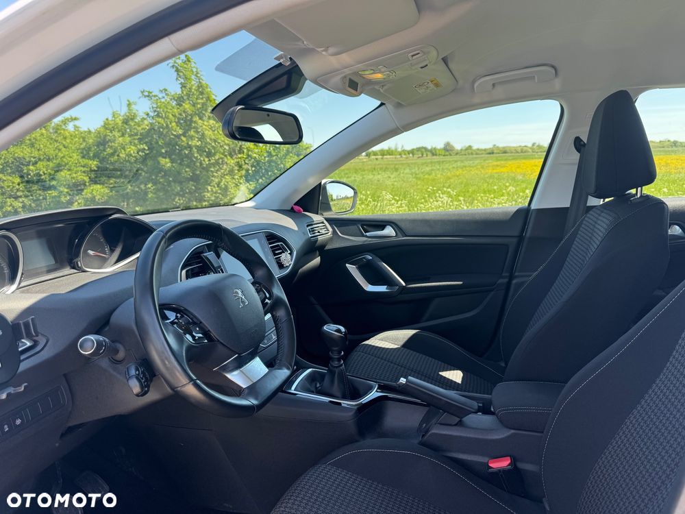 Peugeot 308 110 e-THP Stop & Start Active - 5
