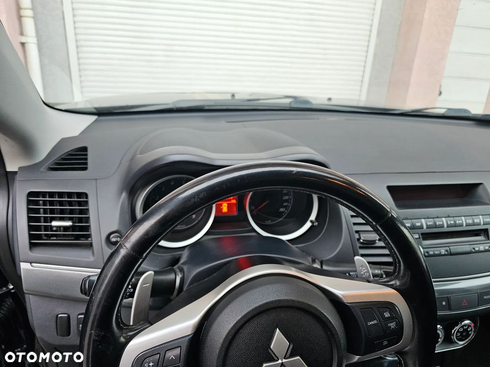 Mitsubishi Lancer - 27