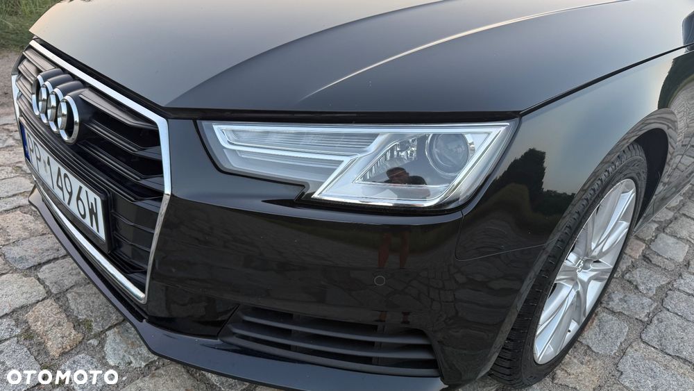 Audi A4 Avant 2.0 TDI ultra S tronic sport - 13