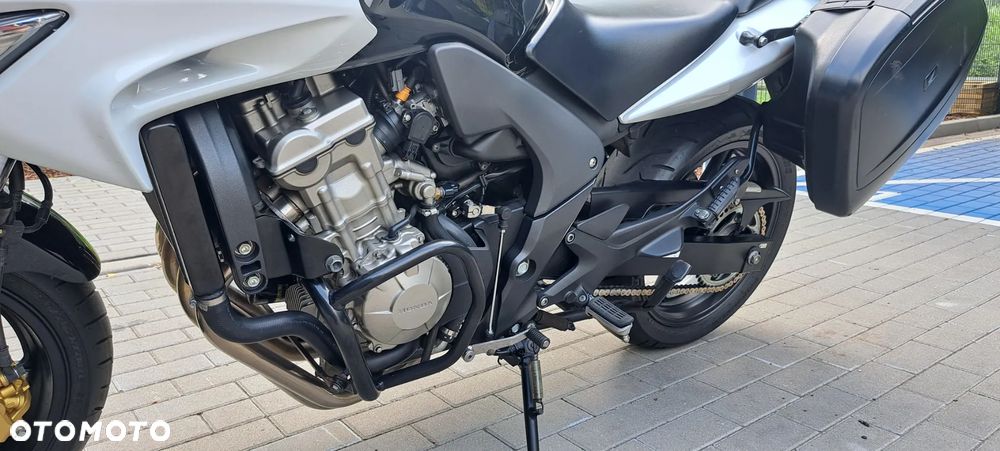 Honda CBF - 8