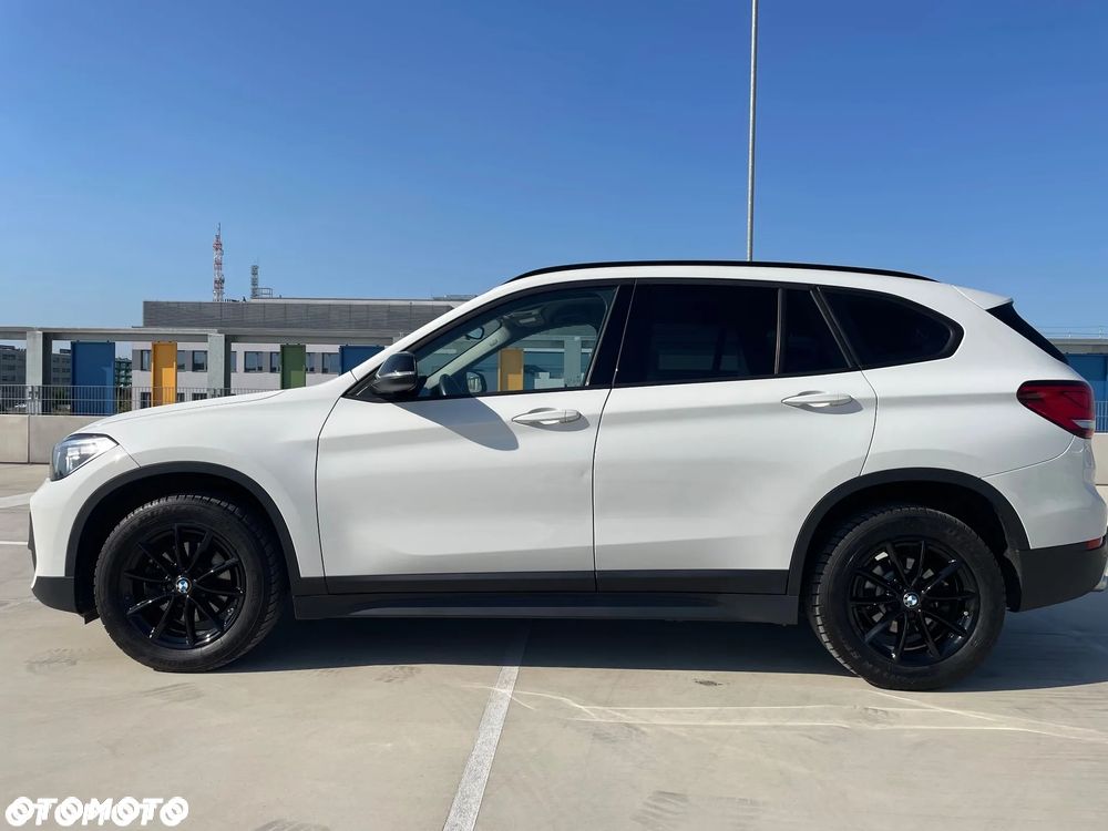 BMW X1 sDrive18i Business Edition - 13