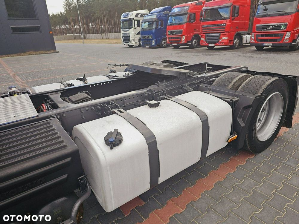 Volvo FH13 XXL MANUAL 420 EURO 5 2011 r MEGA klima dachowa - 10