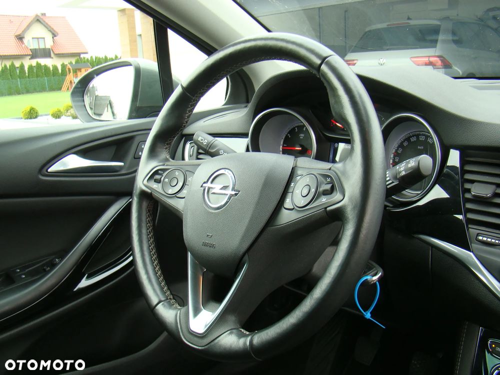 Opel Astra 1.4 Turbo Sports Tourer Innovation - 38