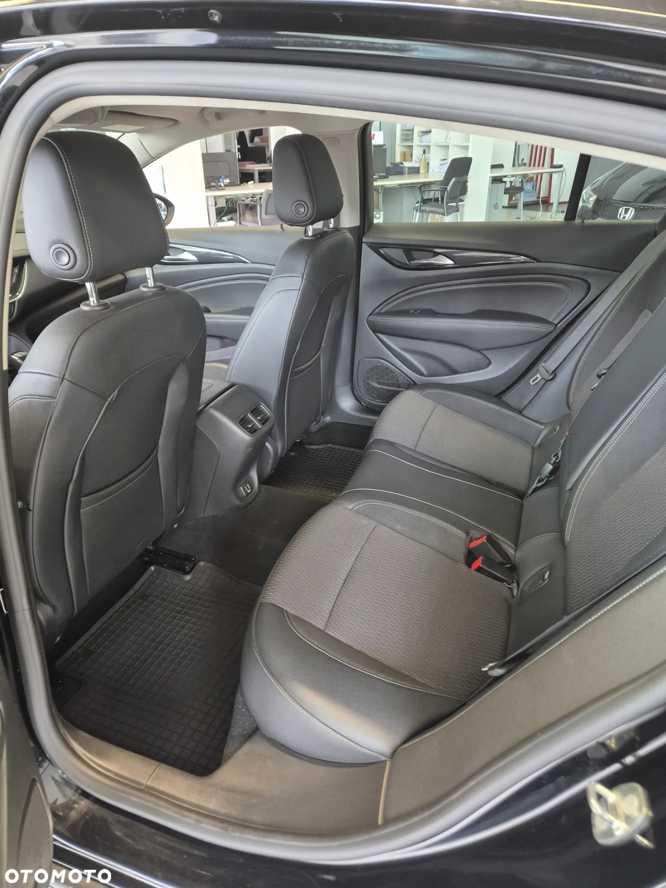 Opel Insignia 1.5 T GPF Elite S&S - 11