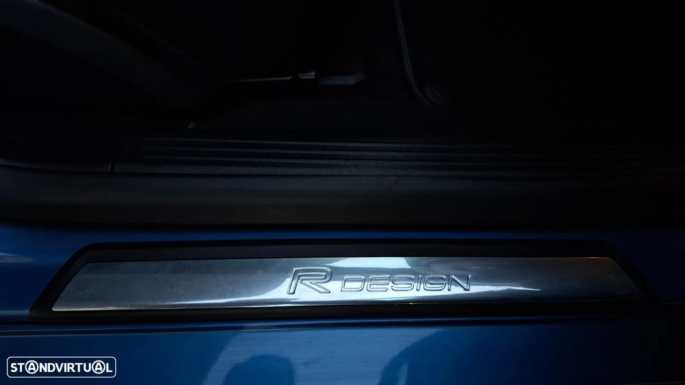 Volvo V40 2.0 D2 R-Design - 46