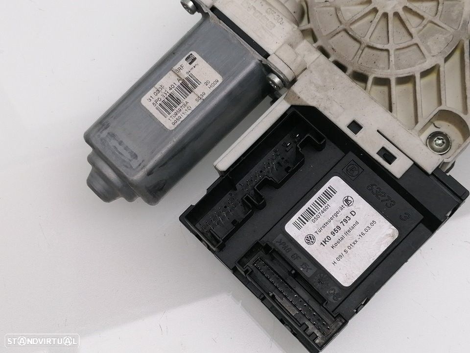 MOTOR ELEVADOR DE VIDRO FRONTAL ESQUERDO SEAT ALTEA 2005 -5P0837401A 1K0959793D - 4
