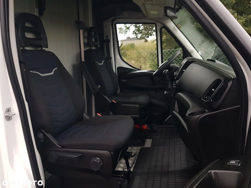 Iveco DAILY KONTENER NISKOPODŁOGOWY 4,43x2,23x2,42 SKLEP FOODTRUCK BAR KLIMA KONIOWÓZ KAMPER - 8