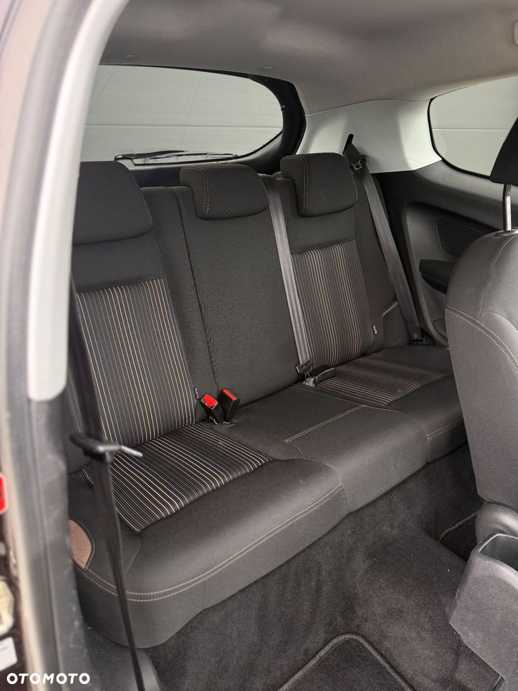 Peugeot 208 1.6 e-HDi Active STT - 18