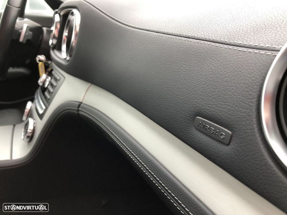 Mercedes-Benz SL 350 - 23