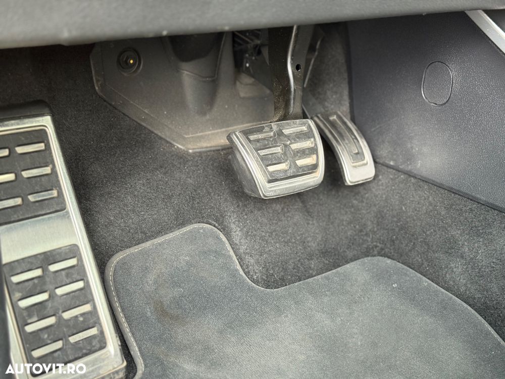 Audi Q2 2.0 TDI quattro S tronic - 12