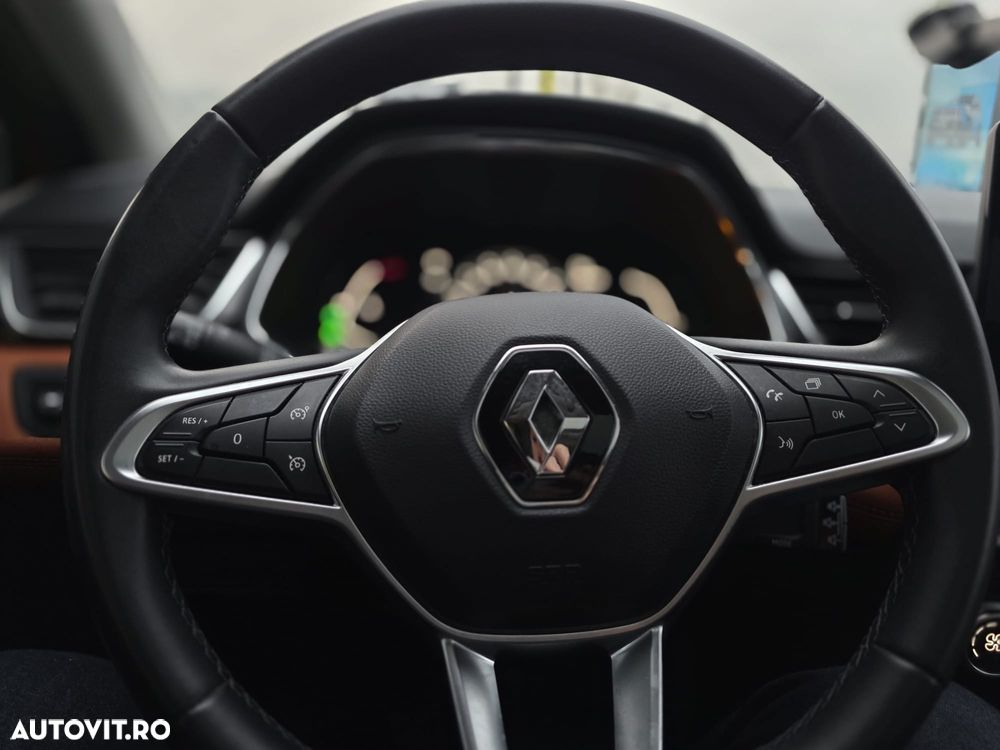 Renault Captur TCe 100 Intens - 11