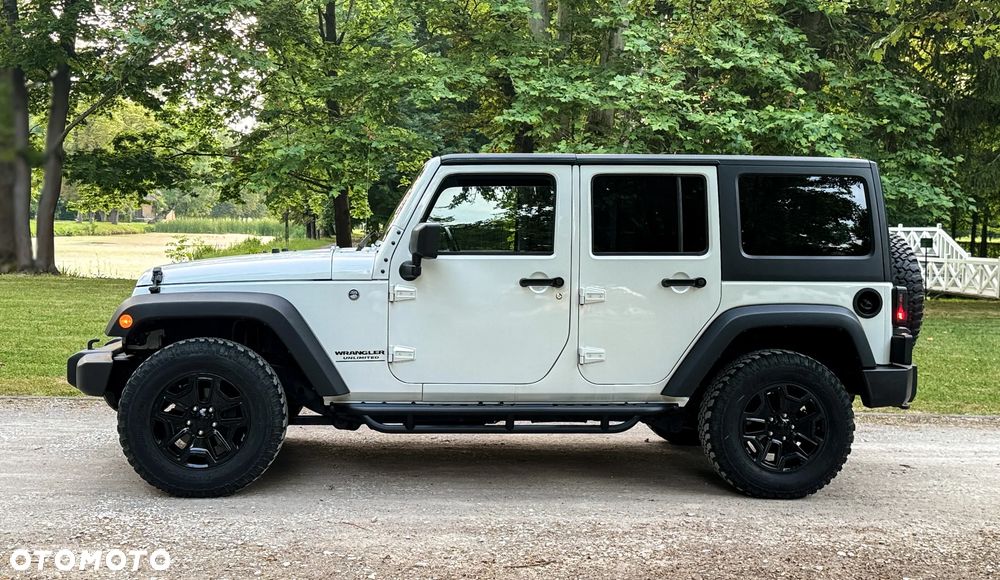 Jeep Wrangler - 3