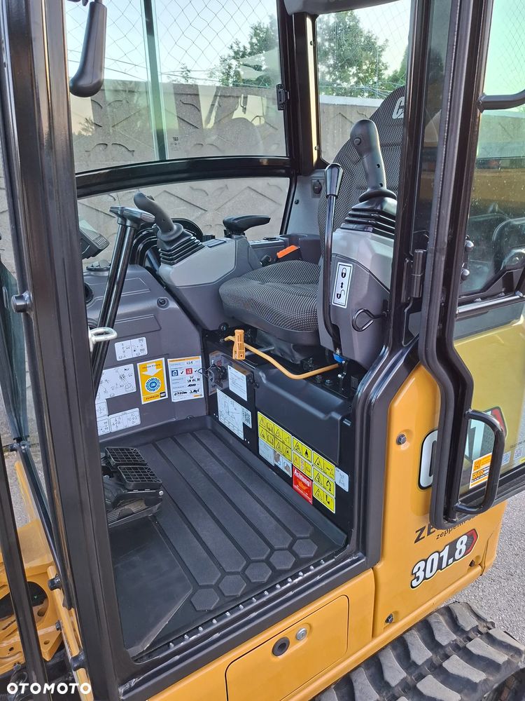 Caterpillar 301.8 05A Powertilt - 28