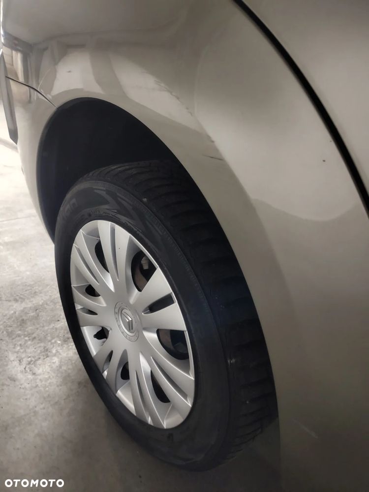 Citroën C4 Picasso - 13