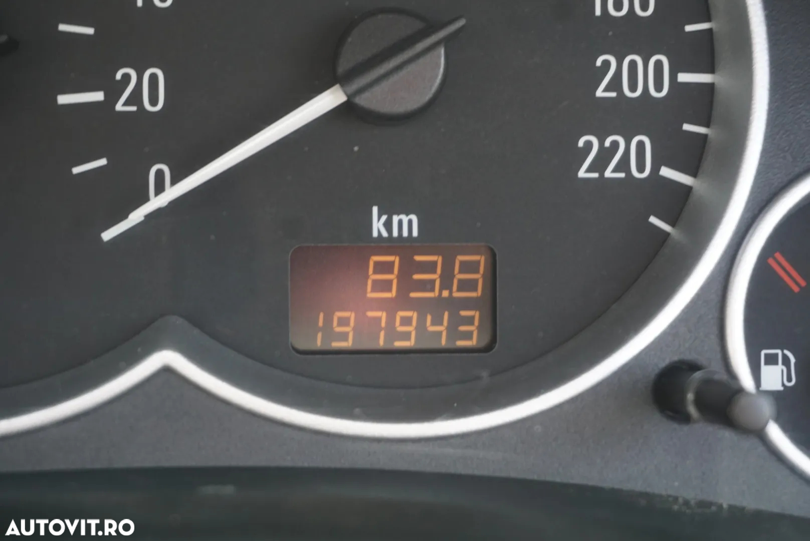 Opel Tigra 1.4i Sport - 10