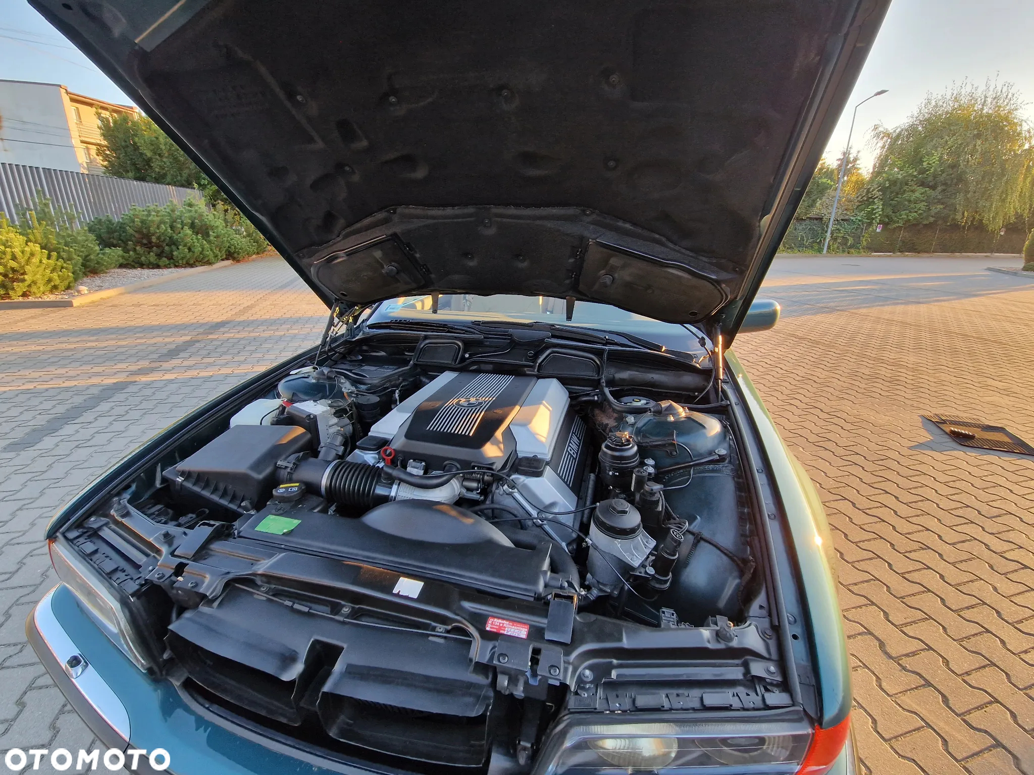 BMW Seria 7 740i V8 - 21