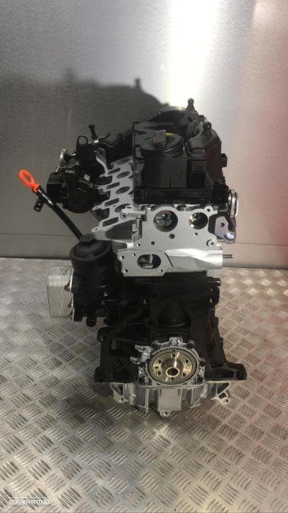 Motor Recondicionado VW Passat 1.6TDi de 2010 Ref. CAY - 3