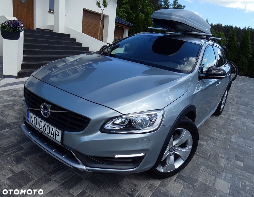 Volvo V60 Cross Country D4 Drive-E Summum - 5