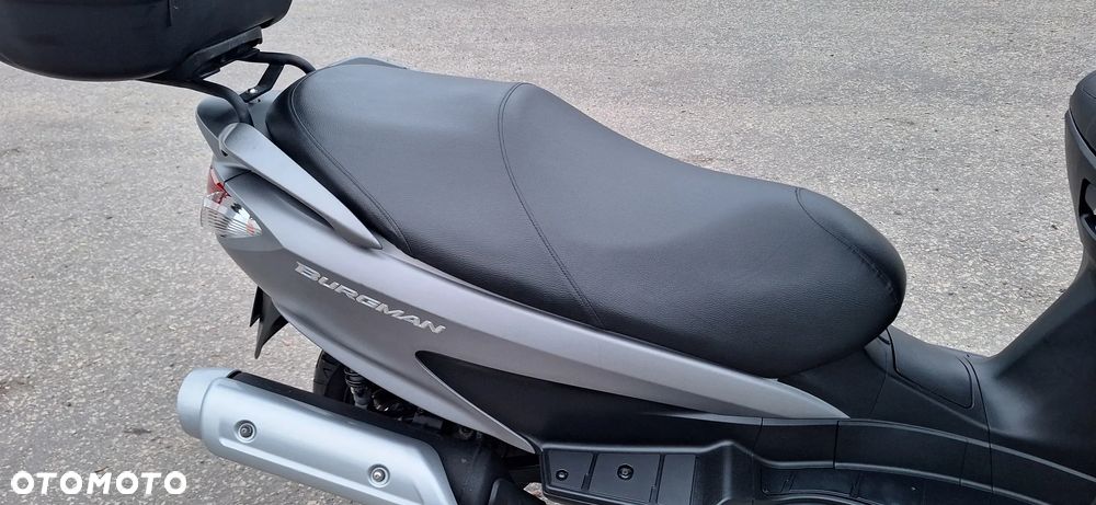 Suzuki Burgman - 13