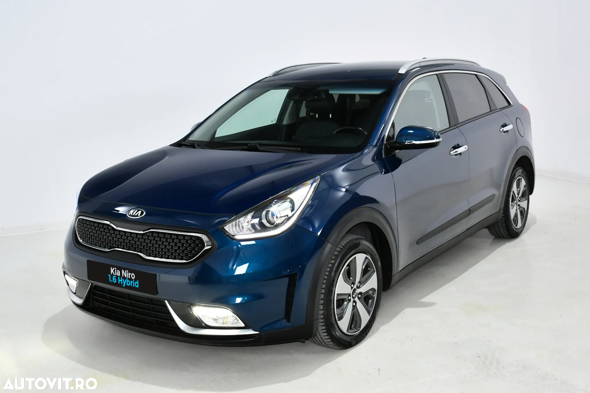 Kia Niro 1.6 GDI 2WD Aut. Vision - 11