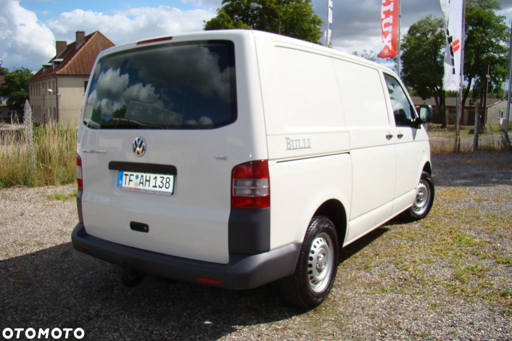 Volkswagen Transporter - 5