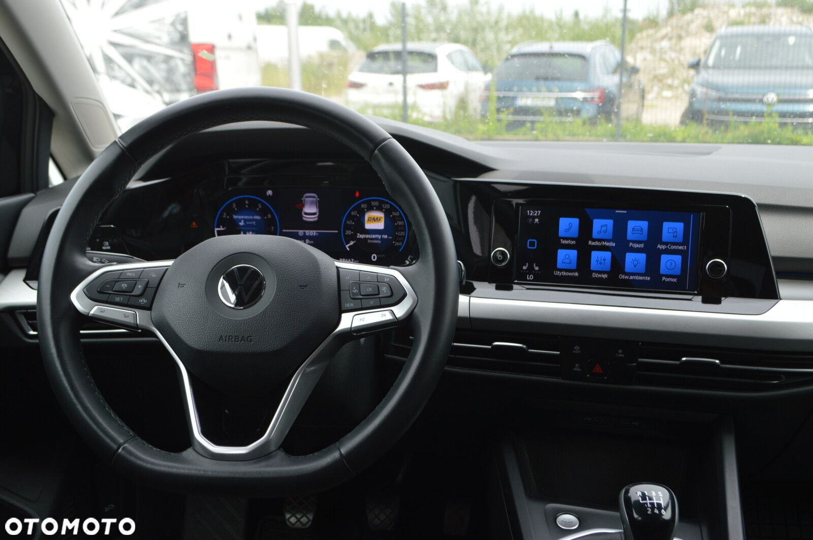 Volkswagen Golf - 21