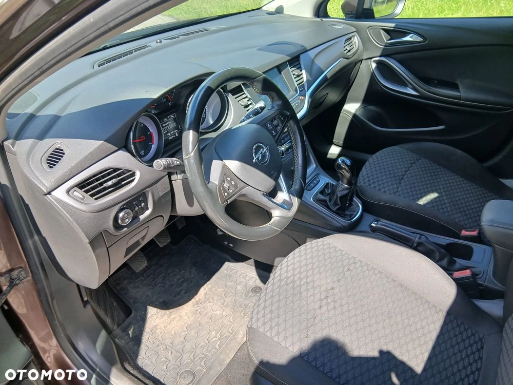 Opel Astra 1.6 CDTI DPF ecoFLEX TourerStart/Stop ENERGY - 12