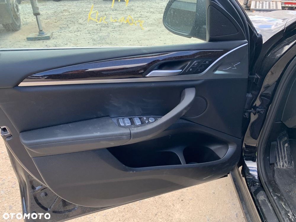 BMW X4 xDrive30i Advantage - 19