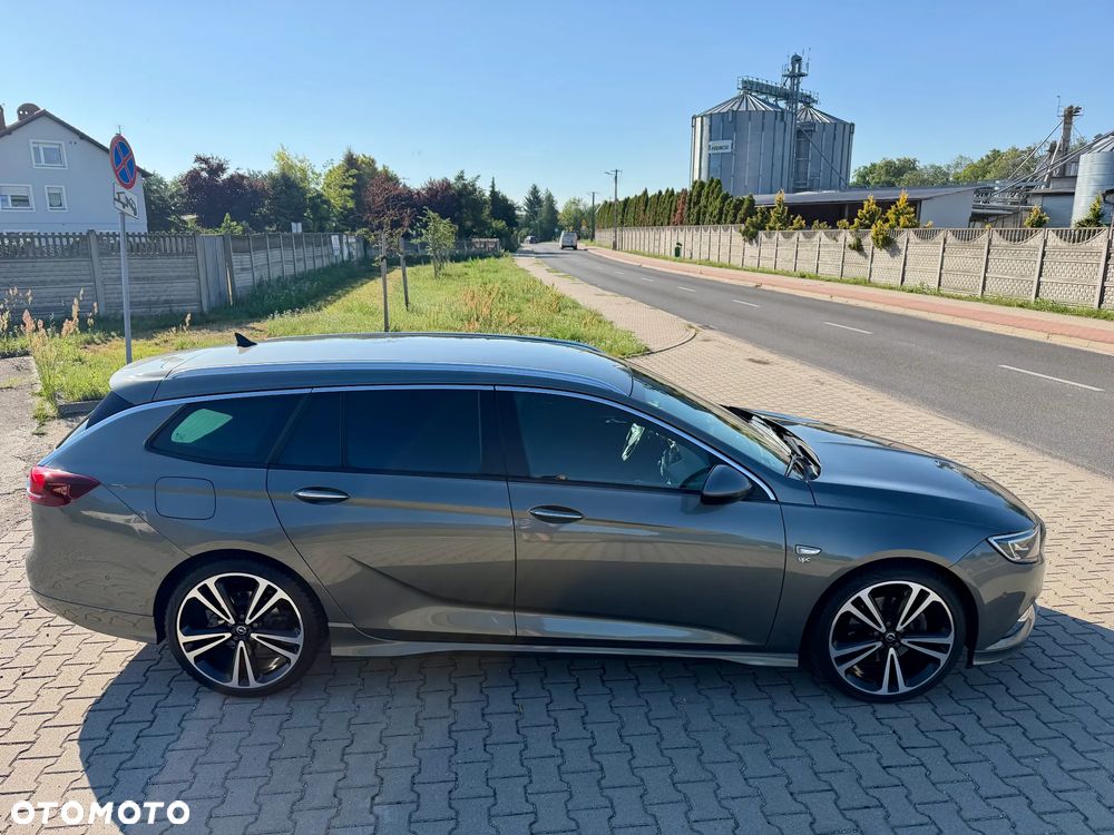Opel Insignia 1.6 T Exclusive S&S - 23