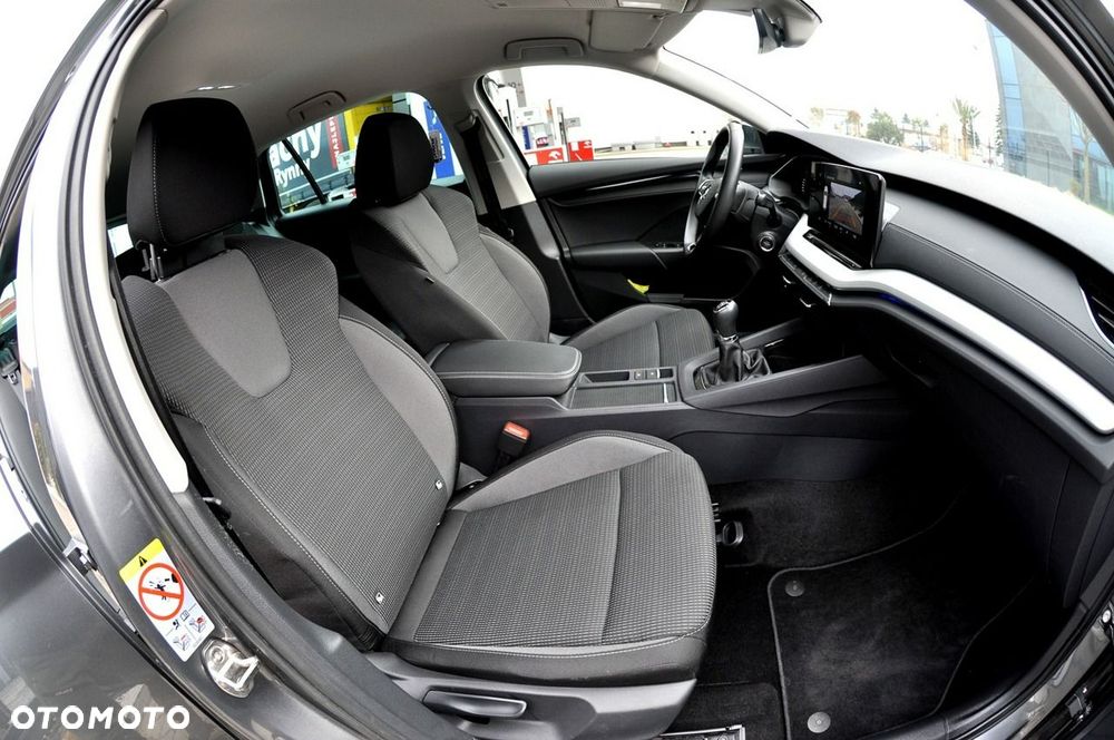 Skoda Octavia 1.0 TSI Active - 8