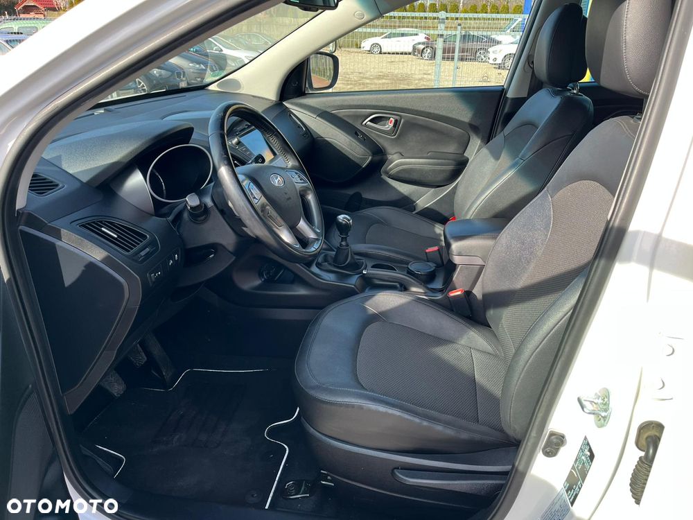 Hyundai ix35 1.6 2WD Classic - 12