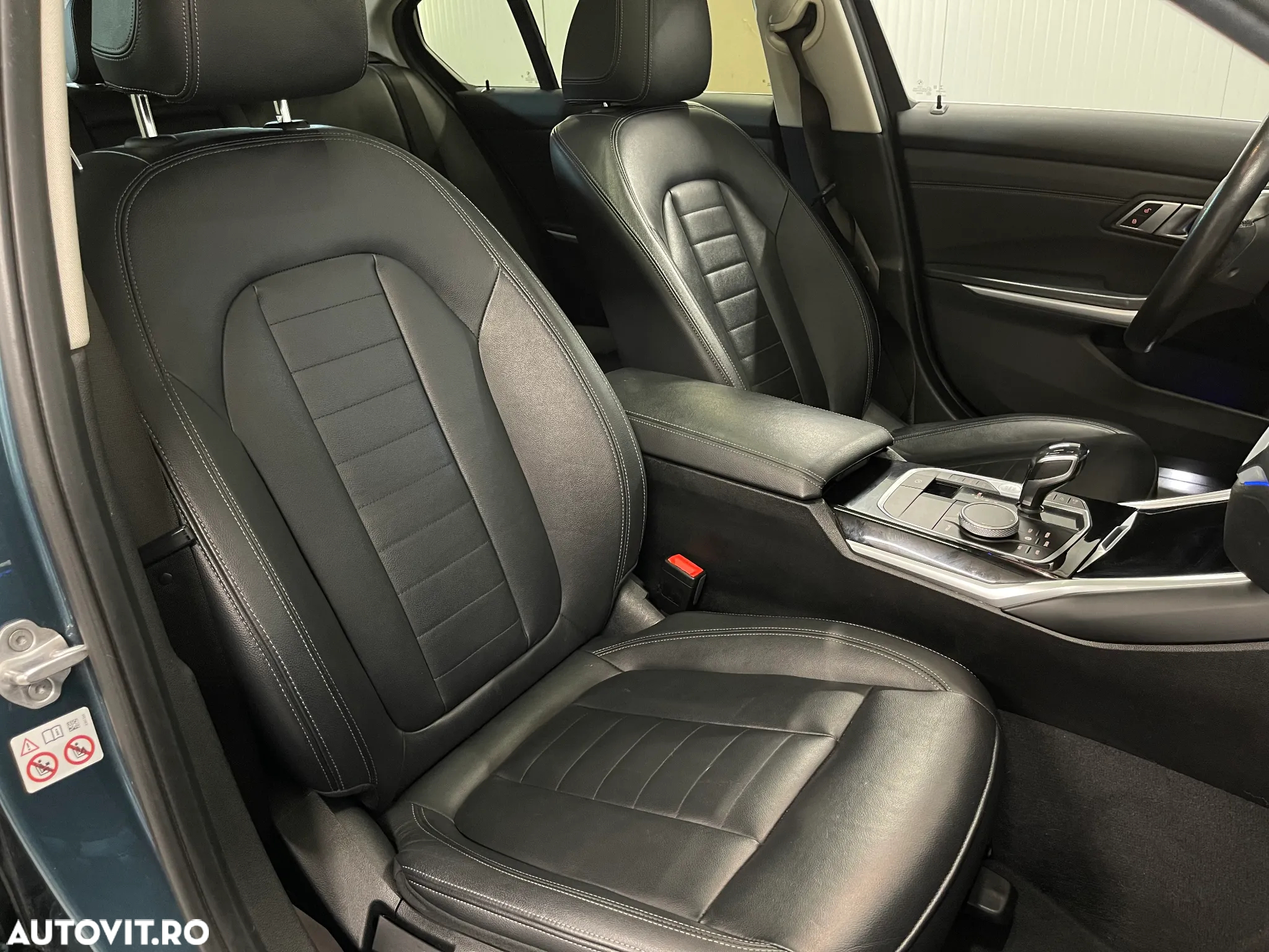 BMW Seria 3 320d xDrive AT Luxury Line - 11