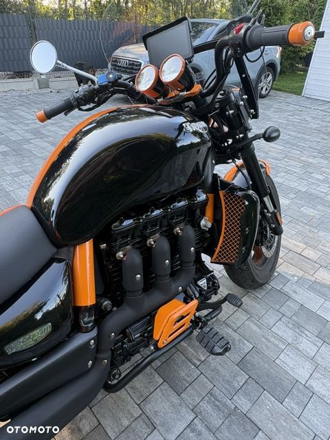 Triumph Rocket - 7
