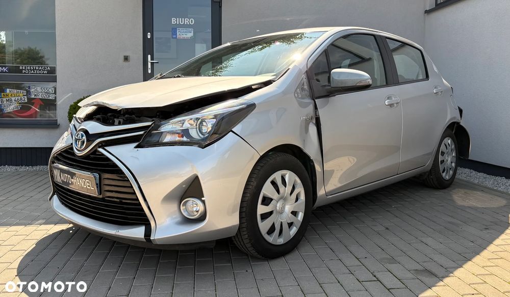 Toyota Yaris 2017 photo 3
