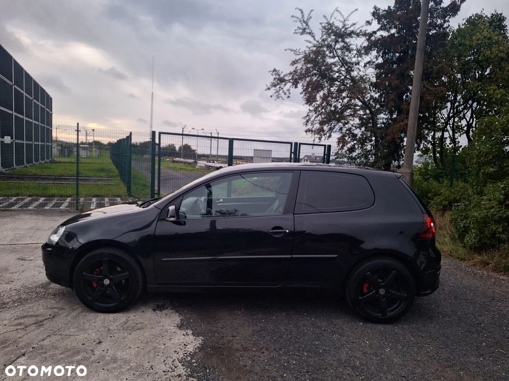 Volkswagen Golf - 13