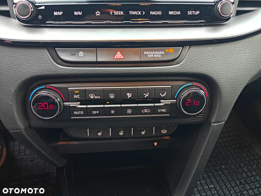 Kia ProCeed 1.5 T-GDI GT Line - 24