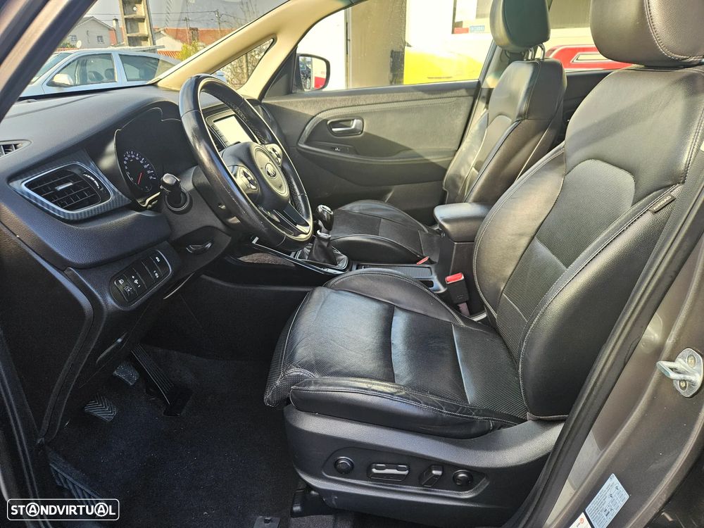 Kia Carens 1.7 CRDi ISG TX - 12
