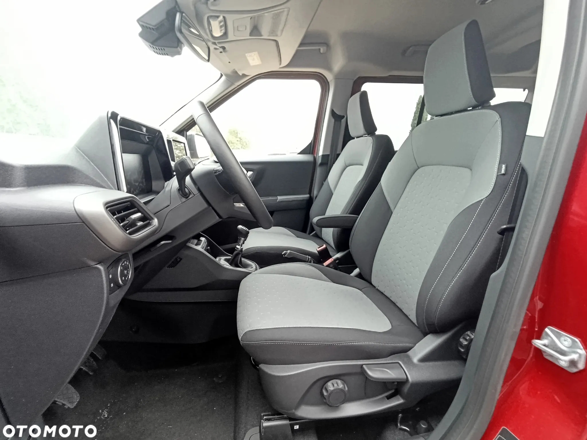 Ford Tourneo Courier 1.0 EcoBoost Titanium - 15