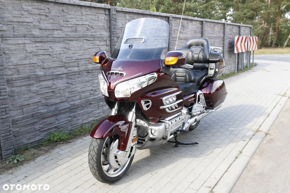 Honda GL - 6