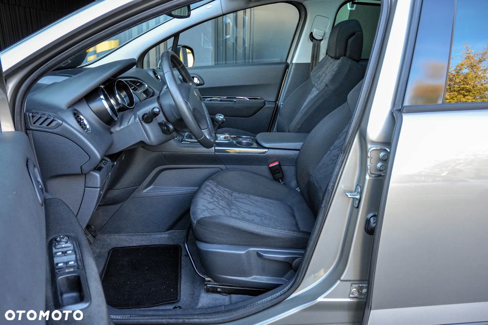 Peugeot 3008 1.6 Premium - 7