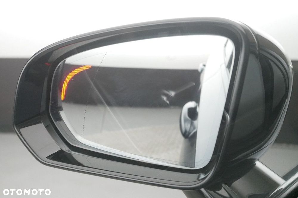 Volvo V90 B5 D AWD Ultimate Dark - 34