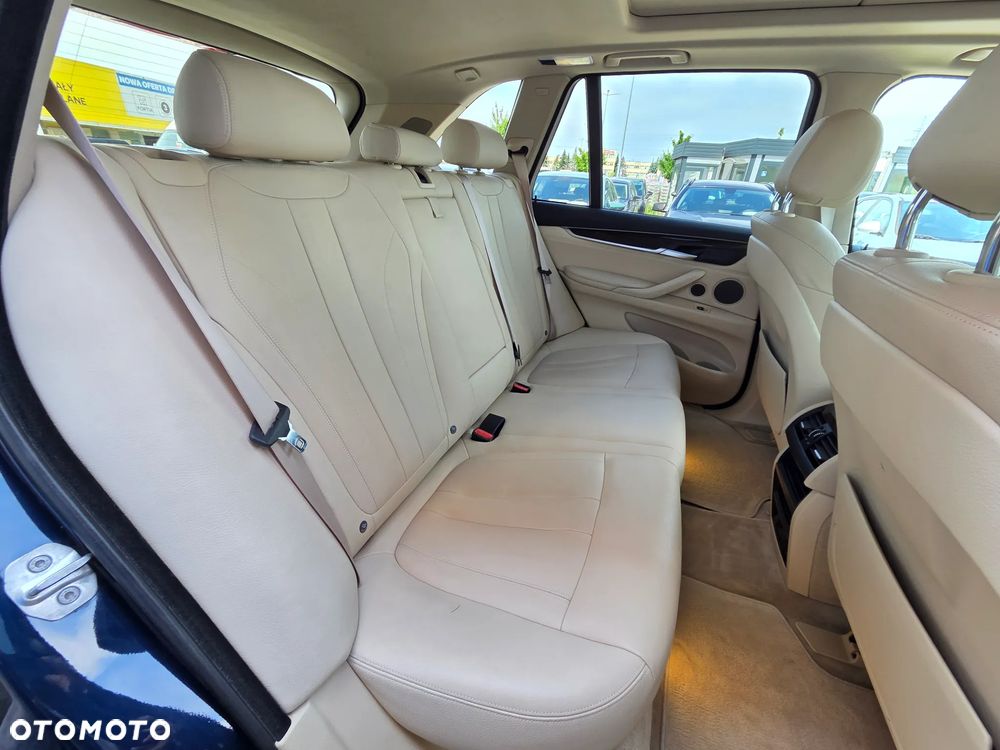 BMW X5 xDrive30d - 13