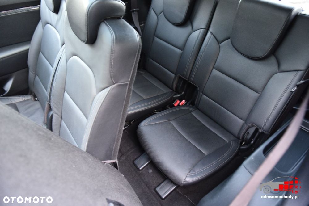 Kia Carens - 19